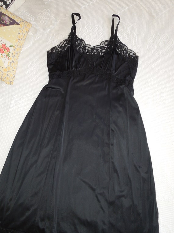 Vintage black full length slip Beautiful with lace