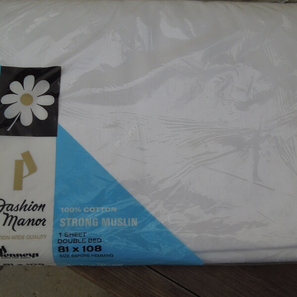 Flat sheet by Fashion Manor for Penneys Vintage NOS for double bed 81 x 108" Made in USA