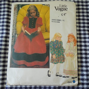 Vogue Little Vogue Sewing pattern Girls dress size 5