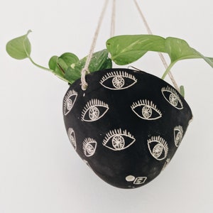 Black & White Hanging Planter w/ "Eye" Design - Hanging Pot with Carved Design - Succulent, Cactus, Herb, Air Plant, Etc - Home Decor