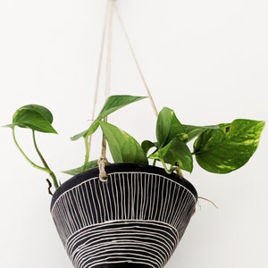 Black & White Hanging Planter w/ Directional Line Design Hanging Pot with Carvings Succulent, Cactus, Herb, Air Plant Housewarming image 2