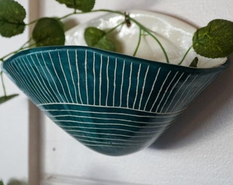 Teal & White Wall Pocket Planter w/ Carved "Directional Line" Design / Ceramic Wall Planter / Pottery / Succulent Pot / Houseplant / Planter