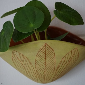 Chartreuse  & Terracotta Wall Pocket Planter hand carved w/ "Leaf" Design - Ceramic Wall Planter - Pottery - Succulent Pot - Houseplant