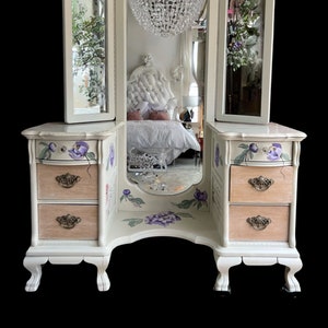 Drexel store vanity desk