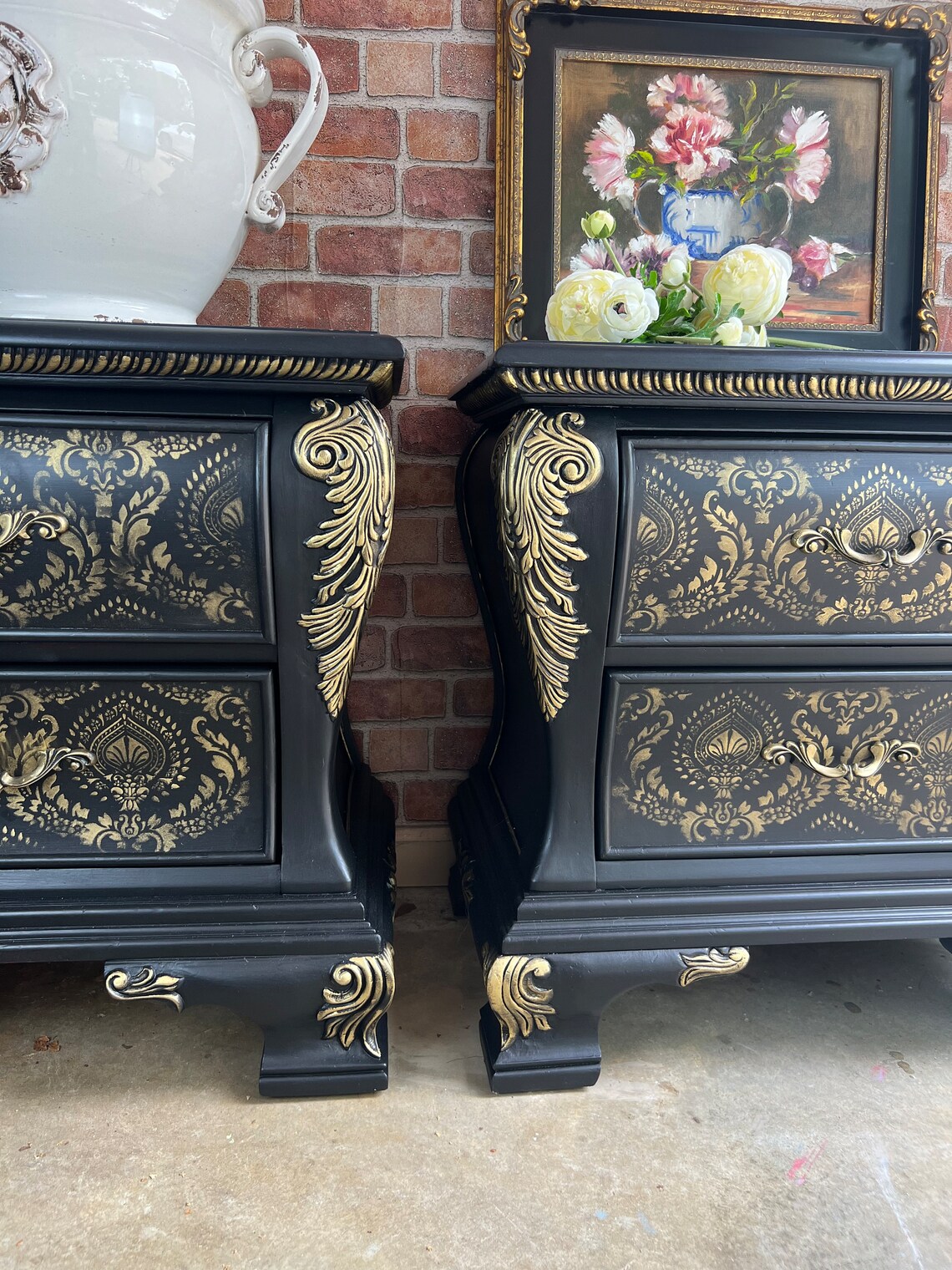 Bombe Nightstands Pair Black and Gold Nightstands Black and Gold