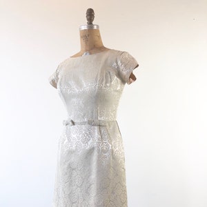 GORGEOUS 1960s Ivory Brocade Cocktail Dress M image 1