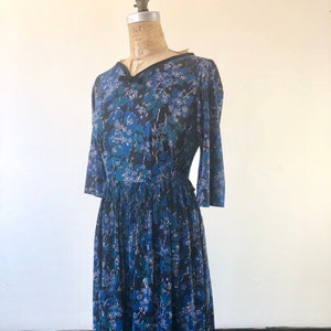 CUTE 1950’s Blue Floral Nylon Jersey Dress S