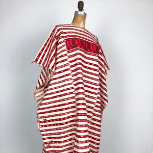 BEAUTIFUL 1960s Hand Woven and Embroidered Huipil M