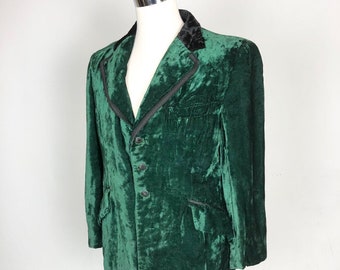 1970s Green Crushed Velvet Dinner Jacket M