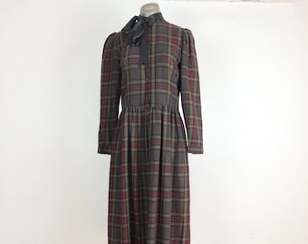 1980s Laura Ashley Plaid Cotton and Wool Flannel Dress S