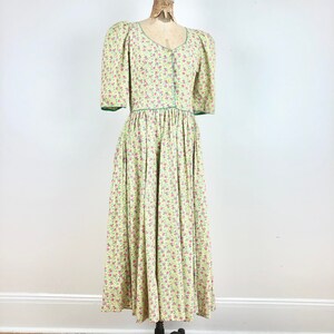 1980s Komil Yellow Floral Cotton Cottage Core Dress M