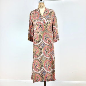 1940s Paisley Cold Rayon Wrap Front Dress M image 2