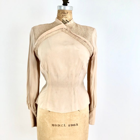 Fabulous 1940’s Nude Rayon Smocked Blouse S