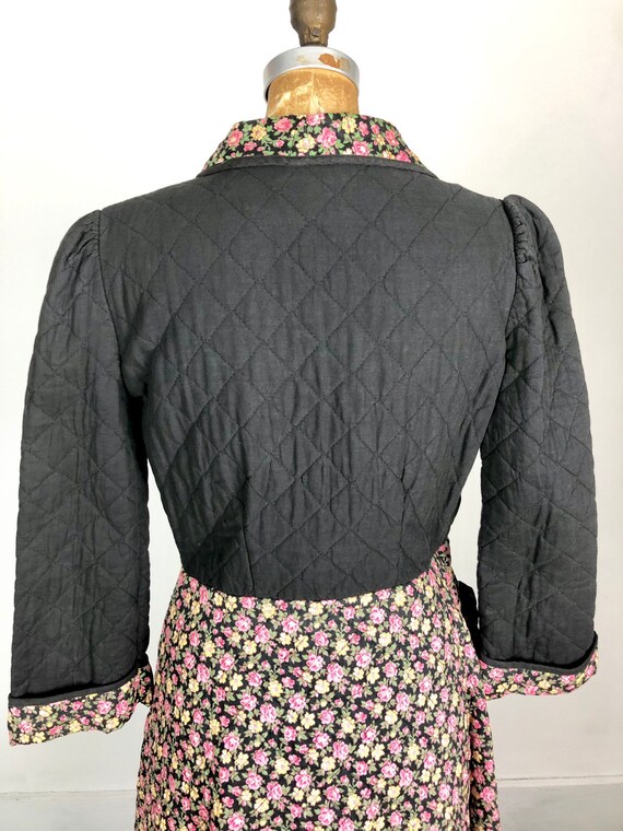 Adorable 1940s Quilted Floral Duster M - image 7