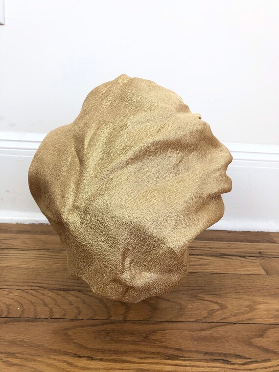 AMAZING 1960s Gold Lamé Bonnet - image 6