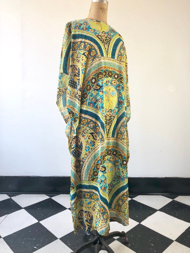 GROOVY 1960s Psychedelic Kali Print Kaftan M image 1