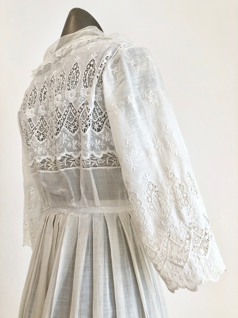 Antique Edwardian Lawn Dress / White Cotton Lace Embroidery AS IS