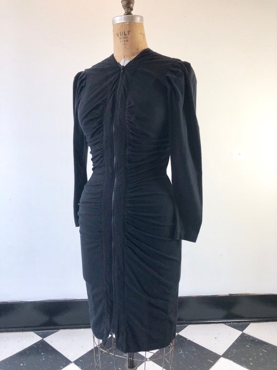 HOT!!! 1980’s Ruched Black Cotton Zipper Body Con