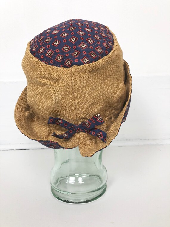 LOVELY 1920s Burlap Cloche Hat - image 6