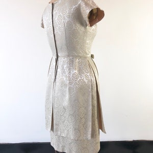 GORGEOUS 1960s Ivory Brocade Cocktail Dress M image 8