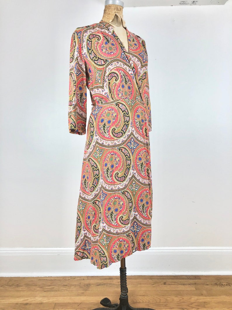 1940s Paisley Cold Rayon Wrap Front Dress M image 1