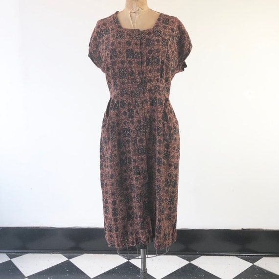 CUTE 1940’s Novelty Print Brown Rayon Dress M - image 1