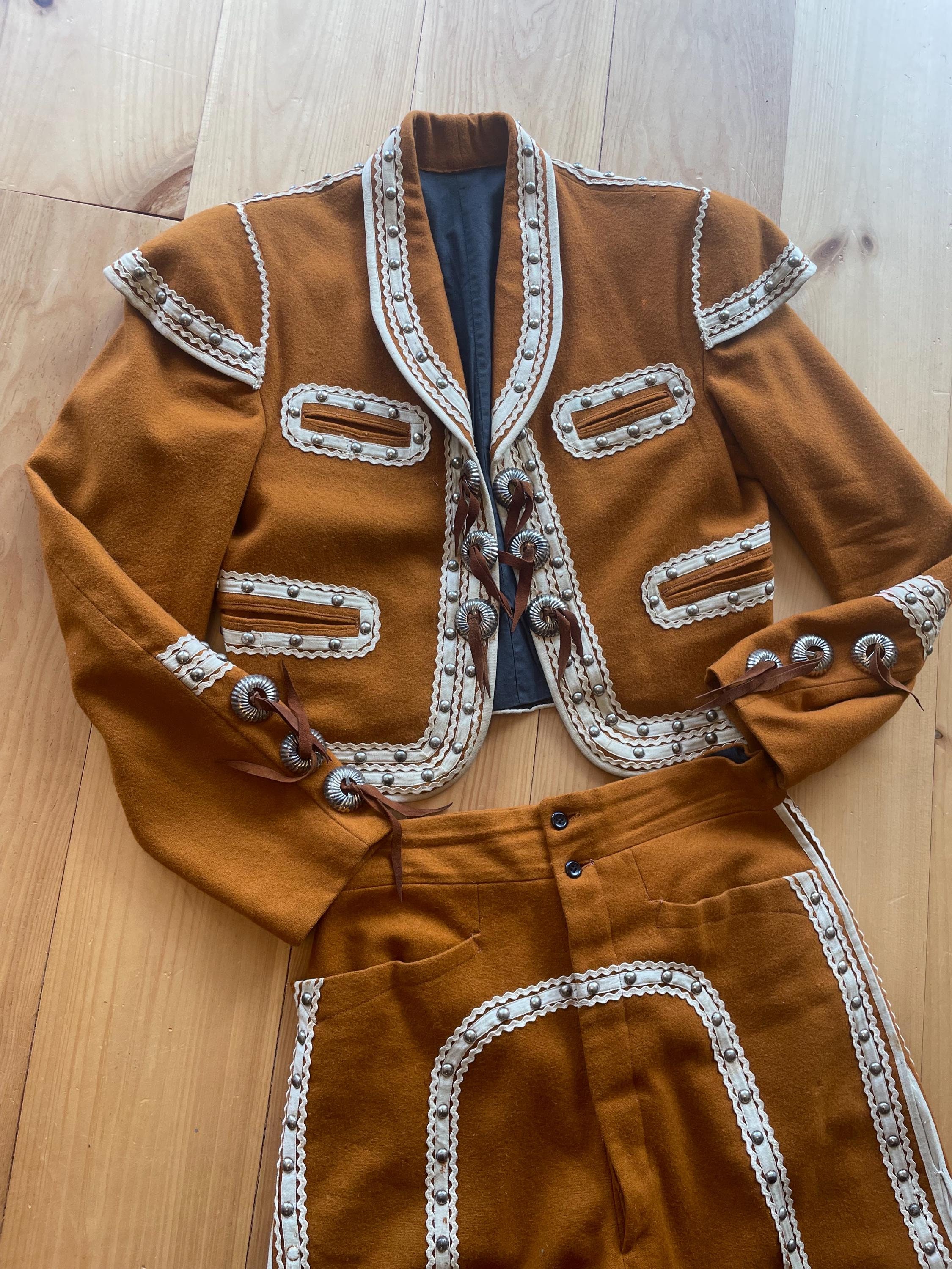 Matador outfit - Etsy 日本