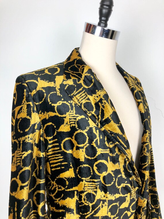 1970s Gold and Black Velvet Esquire Dinner Jacket… - image 3