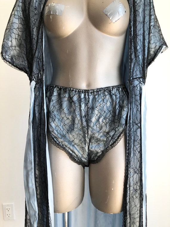 1960s Black Lace Blue Satin Peignoir Panty Set S M - image 3