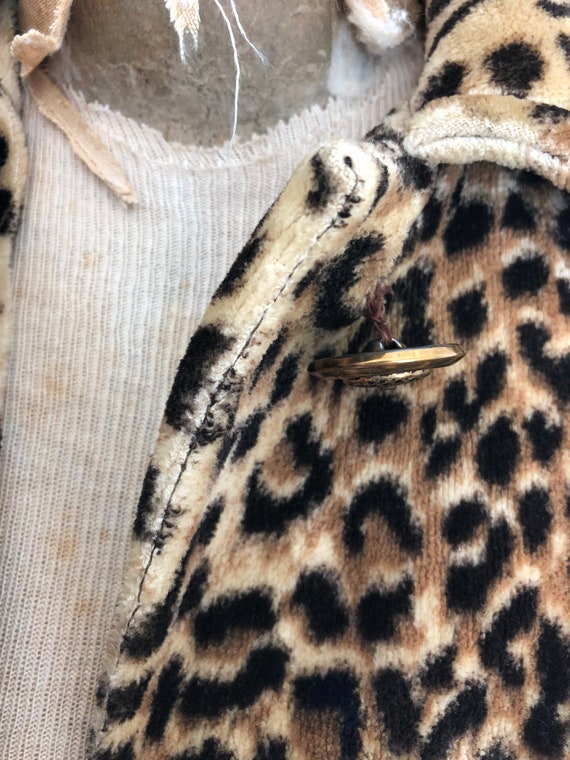 1960s Leopard Faux Fur Velveteen Swing Coat M - image 8