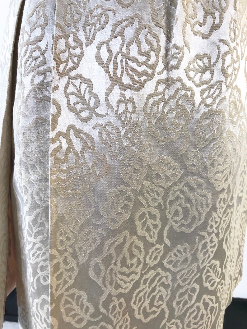 GORGEOUS 1960s Ivory Brocade Cocktail Dress M image 10