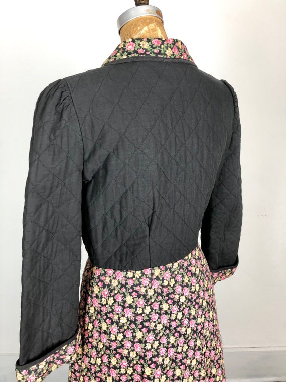 Adorable 1940s Quilted Floral Duster M - image 10