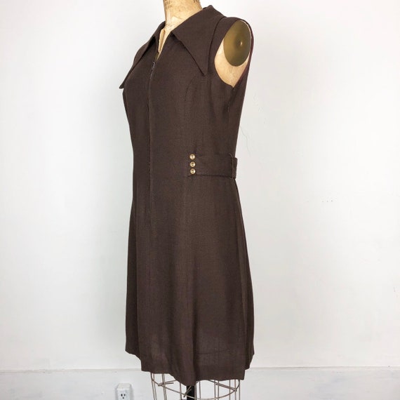 FABULOUS 1960s Brown Linen Dagger Collar Sleeveles