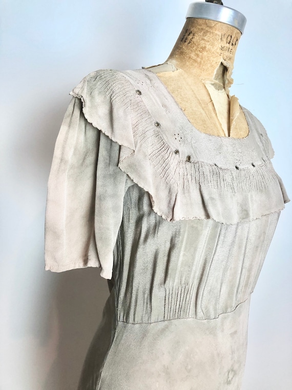 Amazing 1930s Over Dyed Embroidered Silk Eyelet D… - image 6
