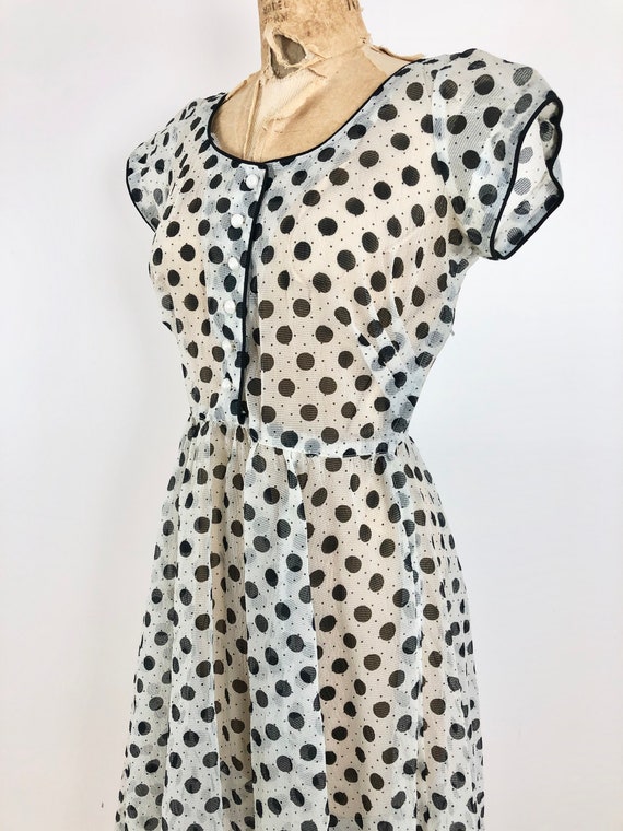 1950s McKettrick Sheer Polka Dot Seersucker Dress… - image 4