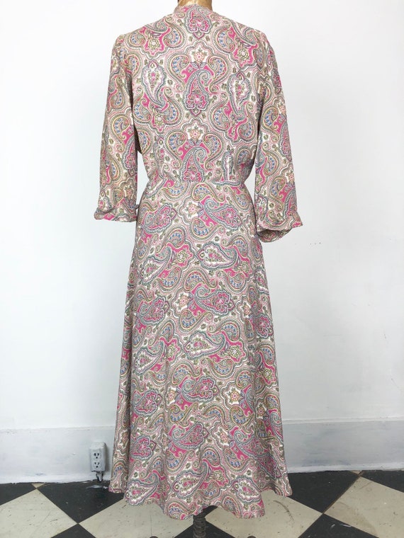 GORGEOUS 1940s Paisley Rayon Wrap Dressing Gown S - image 6