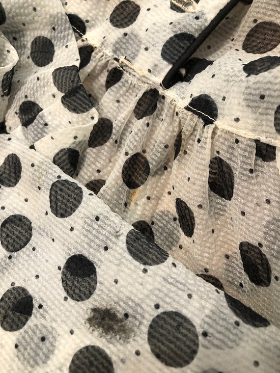 1950s McKettrick Sheer Polka Dot Seersucker Dress… - image 10