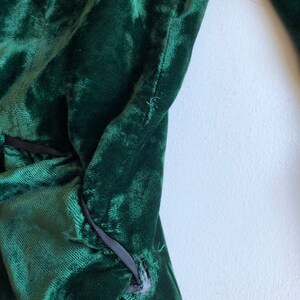 1970s Green Crushed Velvet Dinner Jacket M image 9