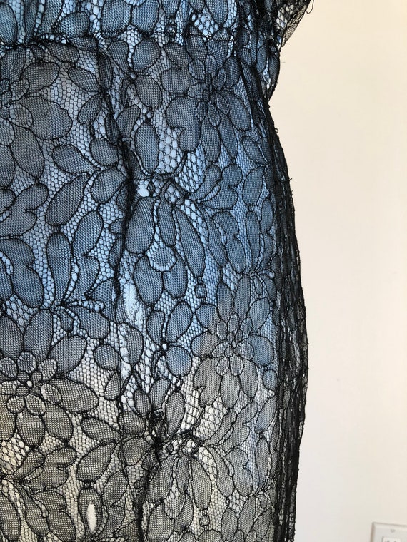 1960s Black Lace Blue Satin Peignoir Panty Set S M - image 8