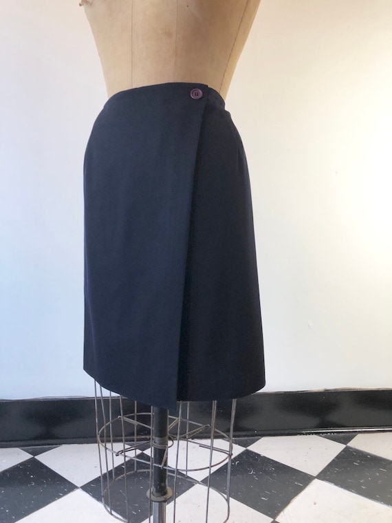 COOL 1990’s DKNY Scupltural Navy Wrap Skirt S - image 2