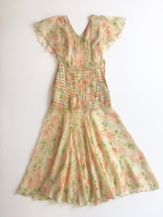 INCREDIBLE 1930s Floral Silk Chiffon Garden Party