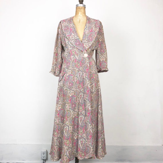 GORGEOUS 1940s Paisley Rayon Wrap Dressing Gown S - image 2