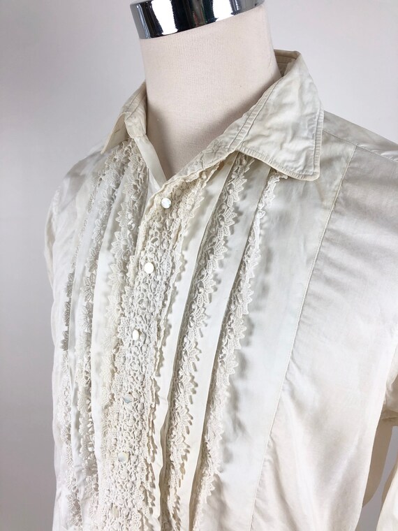 1950s Crocheted White Lace Tuxedo Shirt M - image 5