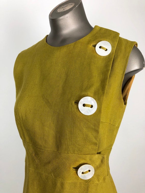 1960s Anne Fogarty Mustard Linen Button Shift Dres