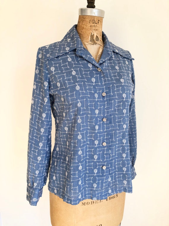 1960’s All-Over Embroidered Blue Cotton Blouse S