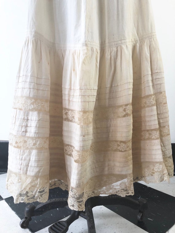 Antique Victorian Cotton and Lace Maxi Skirt XS - image 2