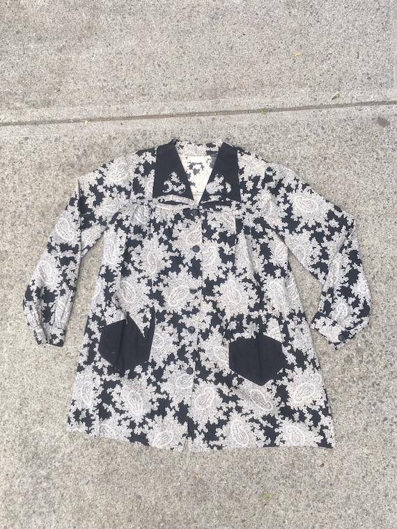 Sweet 1940's Black And White Paisley Cotton Smock