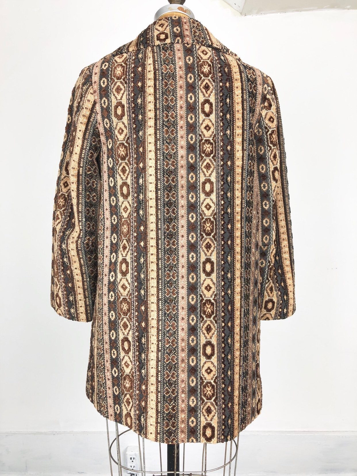 Sweet 1960s Needlepoint Tapestry Coat S | Etsy