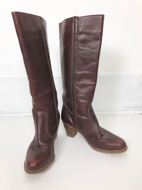 1970s Brown Leather Knee High Heeled Boots 10 M