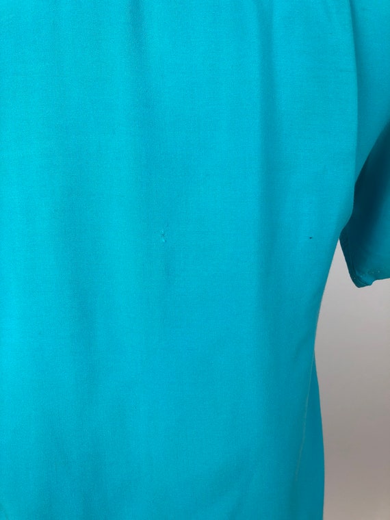 1950s Turquoise Rayon Short Sleeve Loop Collar Sh… - image 8